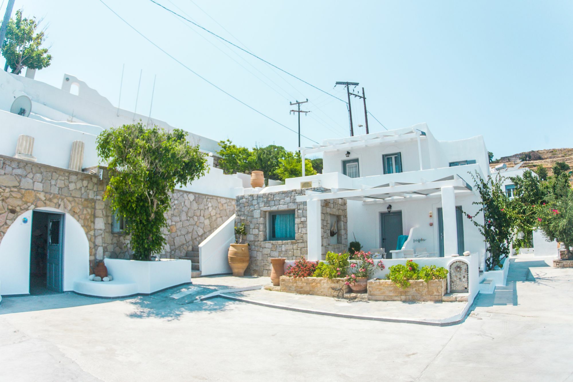 Alexandros Village Adamantas  Exteriör bild